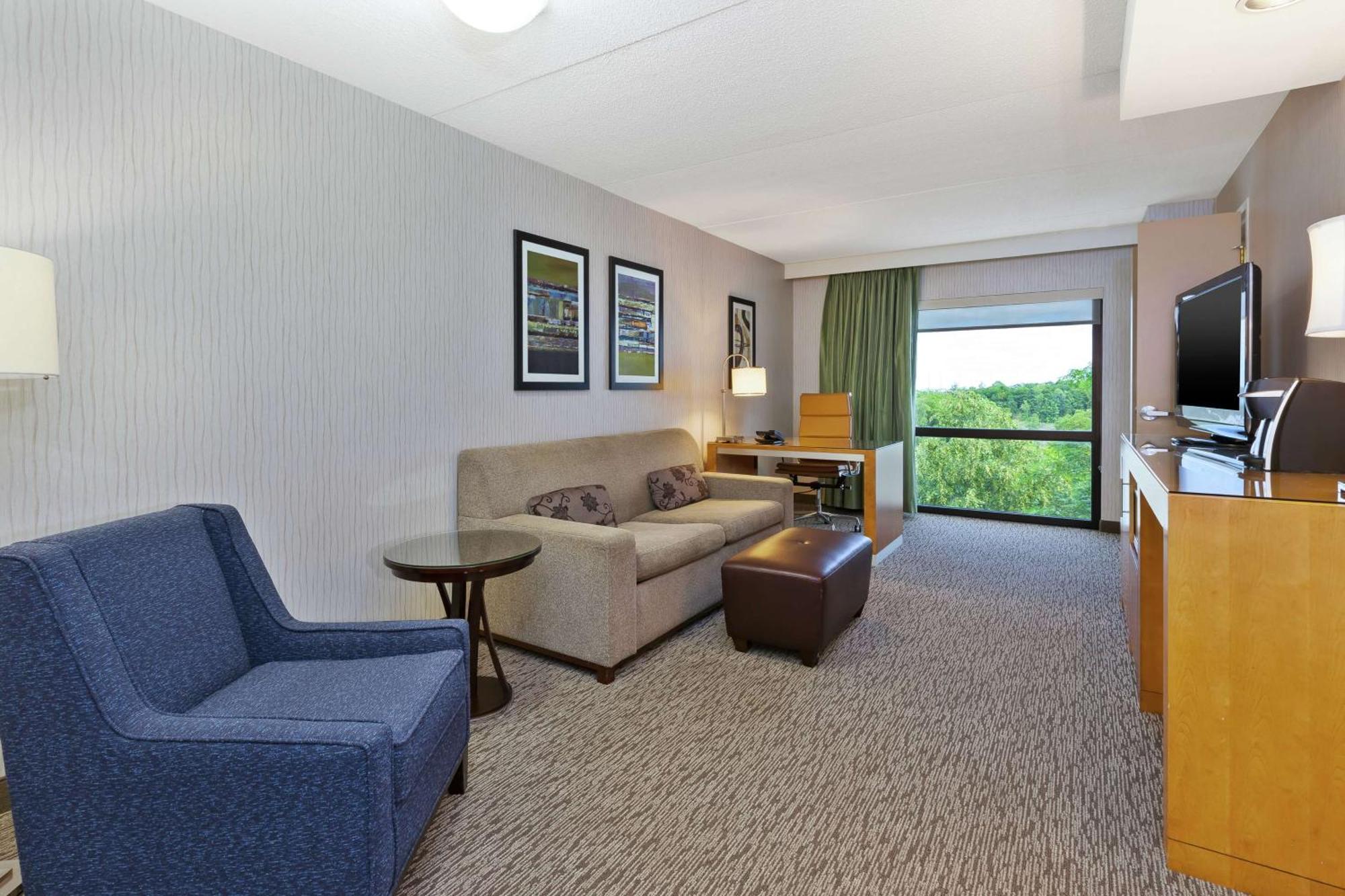 Hotel Auburn Hills Zewnętrze zdjęcie